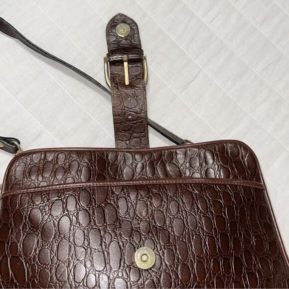 Matt Bags Croc Print Pebbled Chestnut Brown Genuine Leather Crossbody Bag - Picture 9 of 15